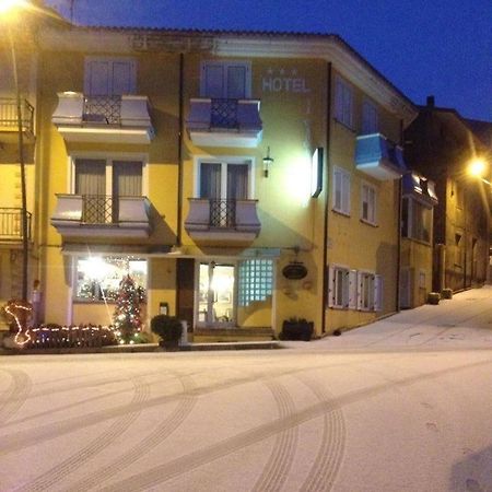 Il Cinghialetto Hotel Fonni Buitenkant foto