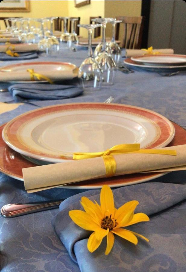 Il Cinghialetto Hotel Fonni Buitenkant foto